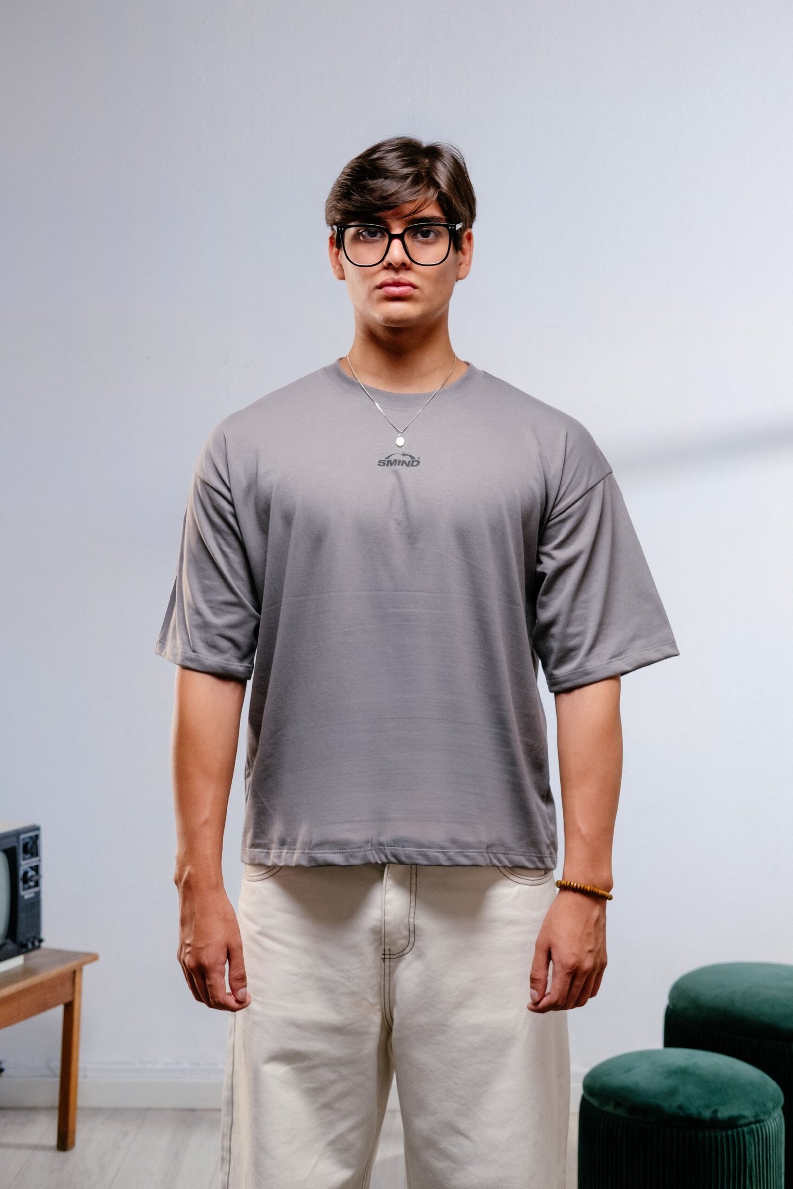 TRACE POLO BOXY GRIS