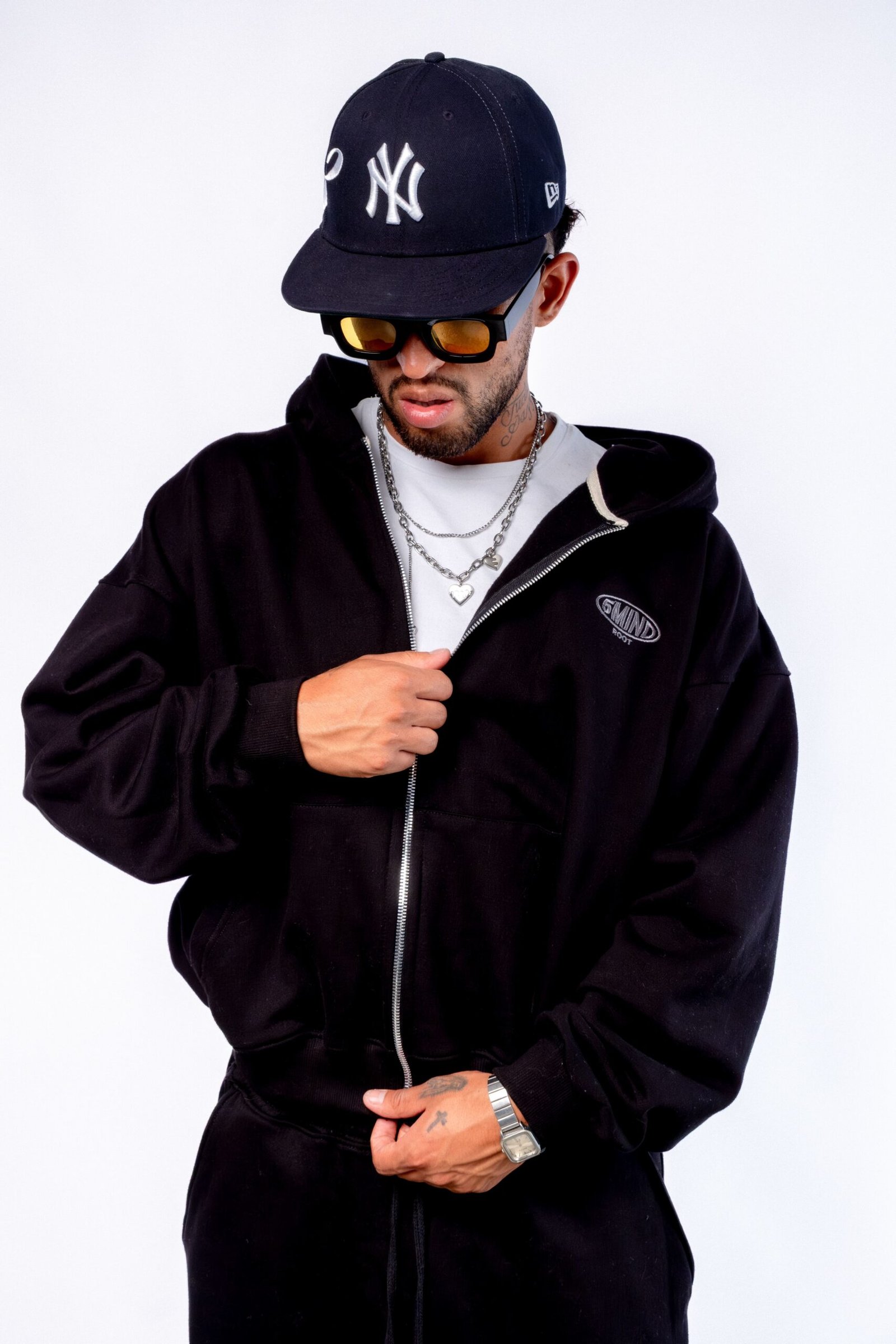 Root Zip Hoodie Negro